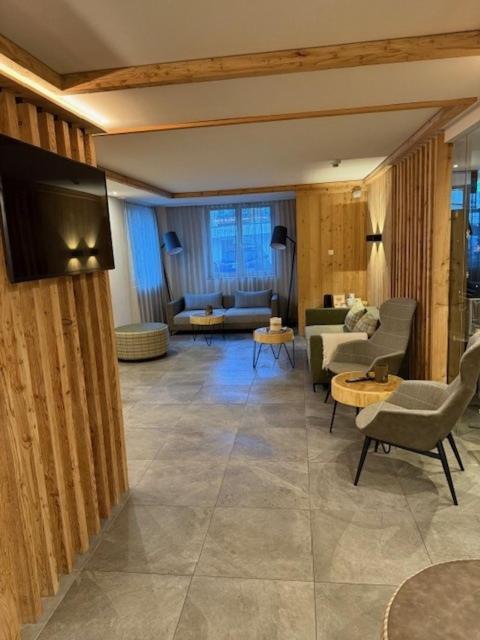 Alpin Apartments Mayrhofen Bagian luar foto